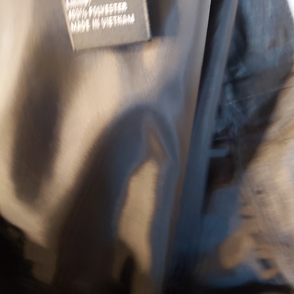 Pencil dark gray size 12 skirt - Picture 6 of 8